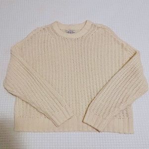 American Eagle sweater